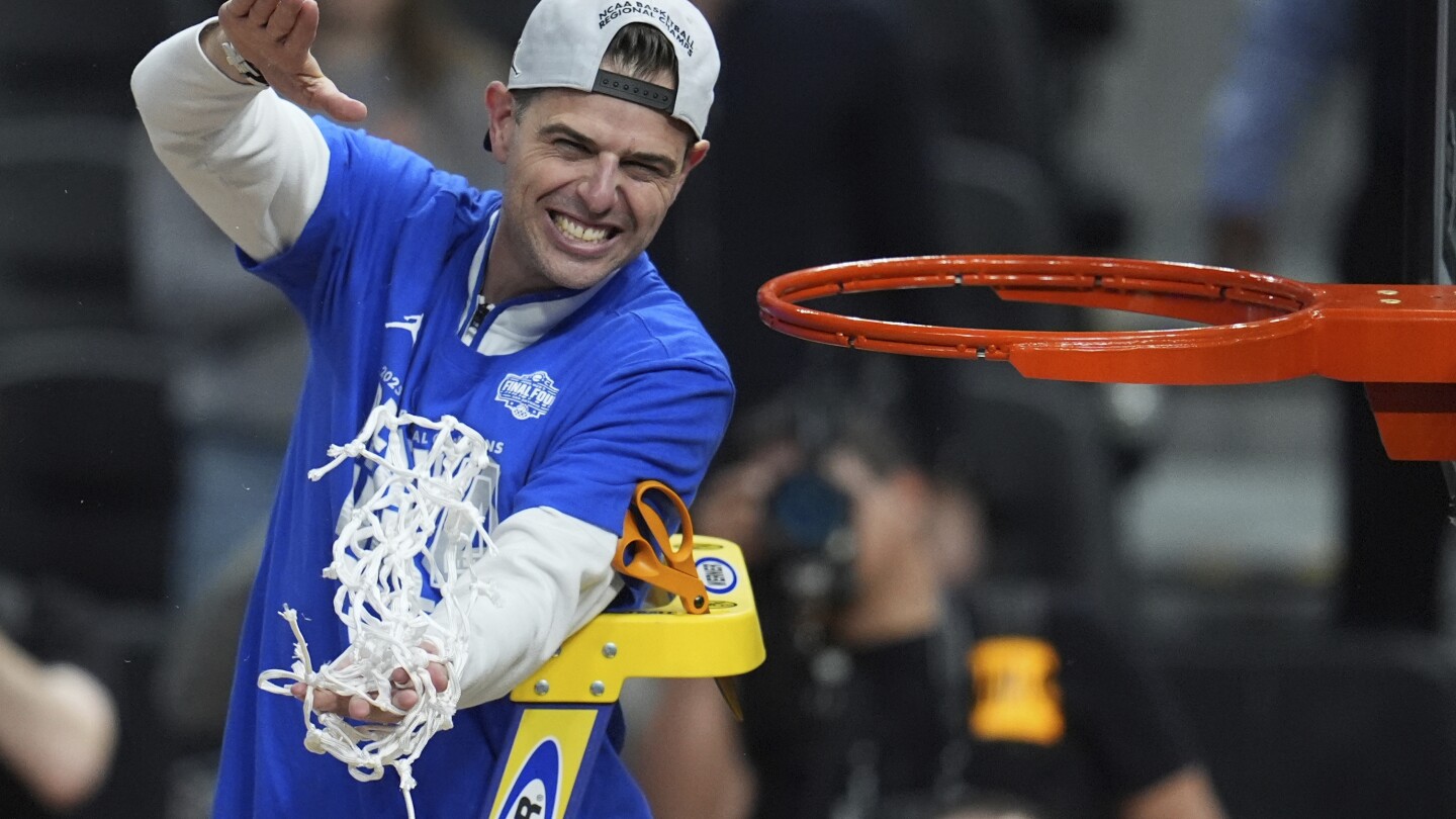 Chomp, chomp: Florida has a knack for rallying from deficits and coming through in crunch time