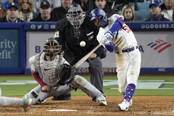 Moreno hits 3-run homer off Kershaw as Diamondbacks beat Dodgers