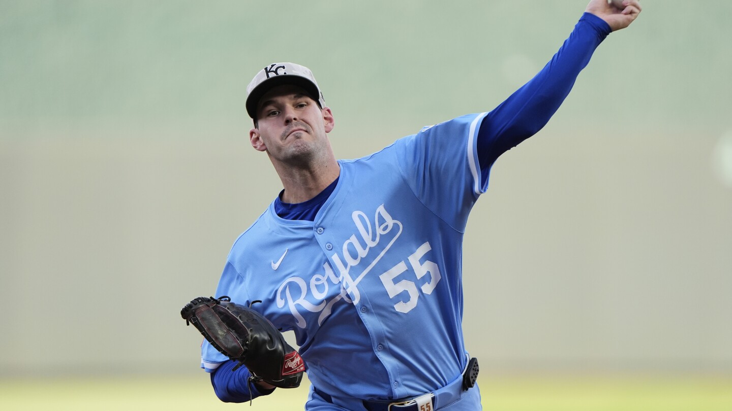 Royals lose pitchers Cole Ragans and Seth Lugo to the 15-day injured list
