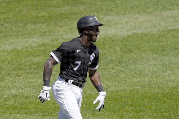 White Sox beat Twins 4-2, stretch winning streak to 6