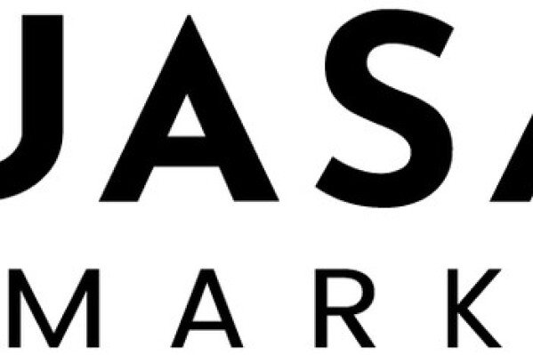 Quasar Markets Wins 2023 Benzinga Fintech Award