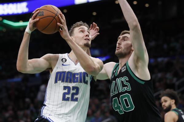 NBA: Wagners, Magic top Charlotte to snap 10-game skid