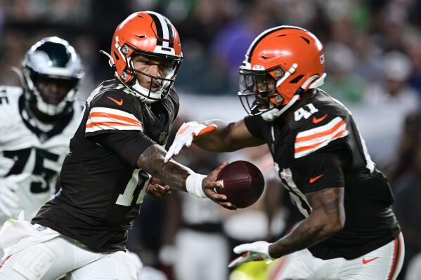 Browns trade back-up quarterback Joshua Dobbs to Arizona – WHIO TV 7 and  WHIO Radio