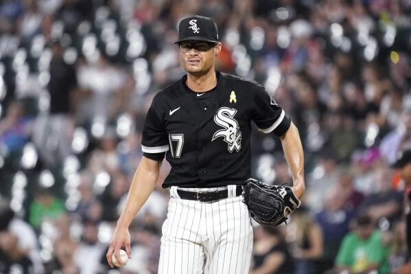 White Sox' Andrew Vaughn is happily 'back in the dirt' despite