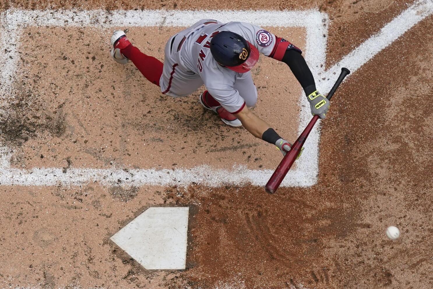 Andrew McCutchen exits game after being hit by pitch