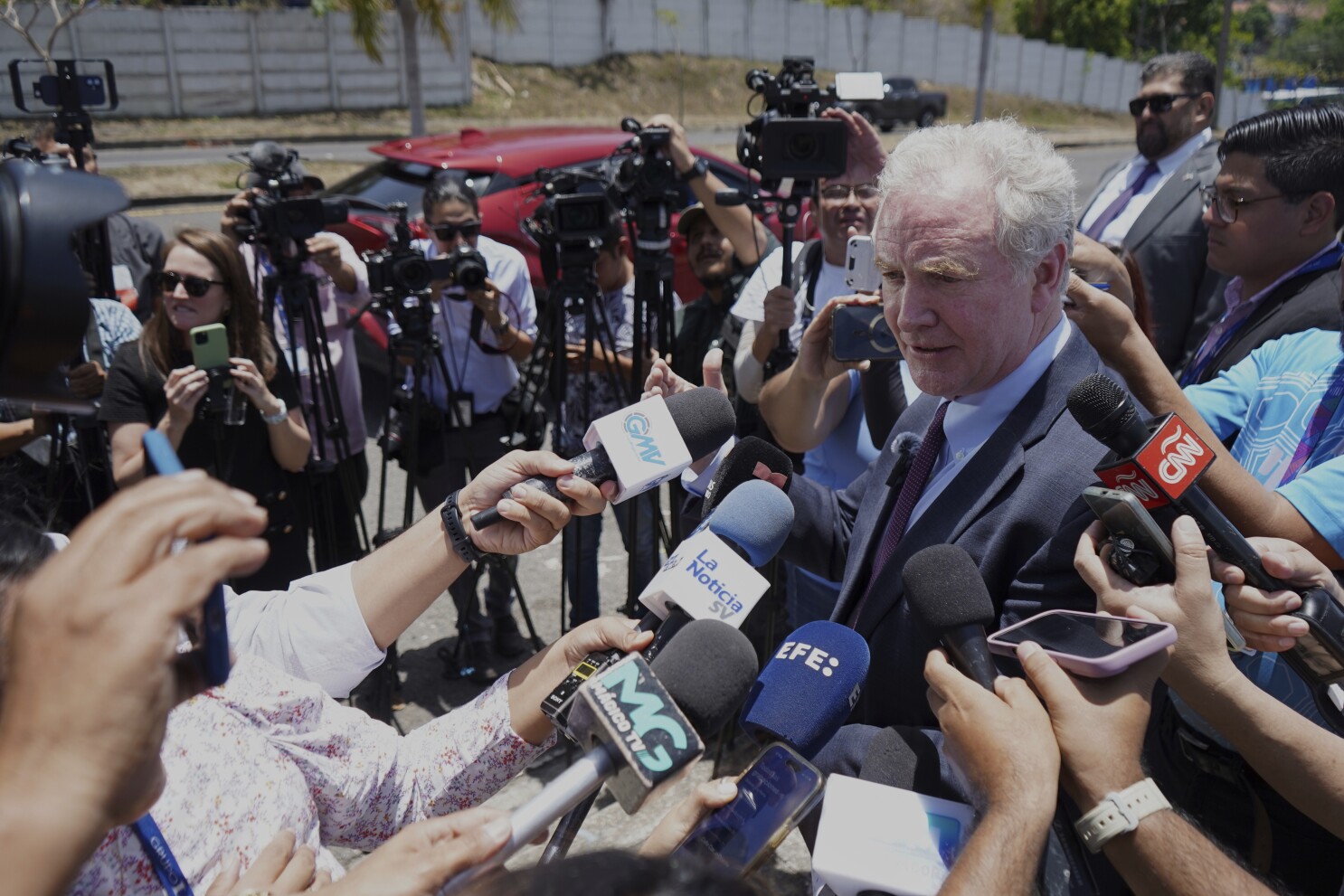 The Abrego Garcia case pulls Democrats into the immigration debate Trump wants to have