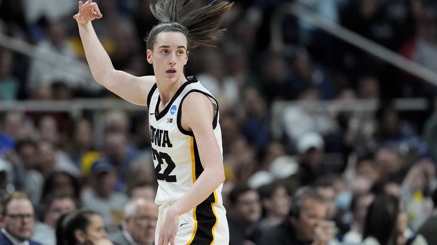 Caitlin Clark leads Iowa to a victory setting up a rematch with LSU in the NCAA Women\'s Basketball Tournament