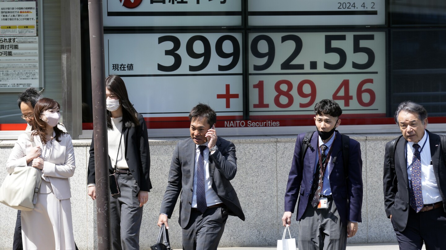Фондов пазар днес: Акциите в Хонконг водят печалбите на азиатския пазар, докато предприемачът Vanke се срива