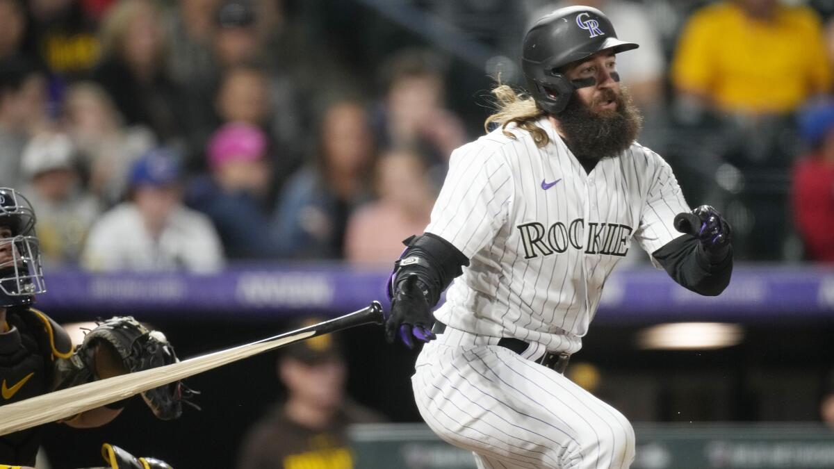 Rockies' Charlie Blackmon goes on 10-day IL with fracture