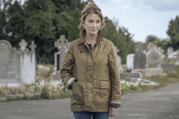 This image released by Acorn TV shows Jane Seymour as Harry 'Harriet" Wild from the series "Harry Wild," streaming now on Acorn TV. (Bernard Walsh/Zoe Productions DAC/Acorn TV via AP)