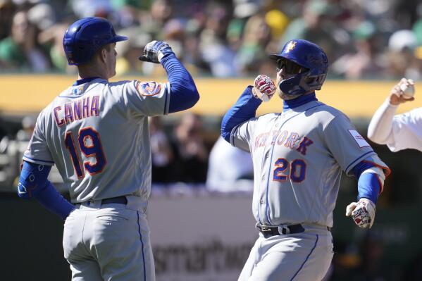 The quick uniform change that shows Pete Alonso really cares