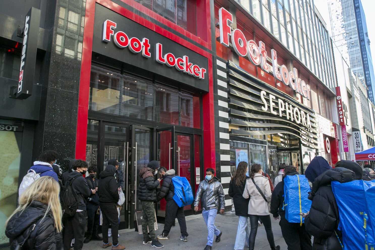 New York Foot Lockers Closing?