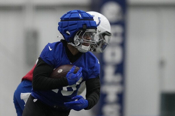 Jonathan Taylor and the Colts have agreed on a 3-year, $42 million  extension, source tells AP