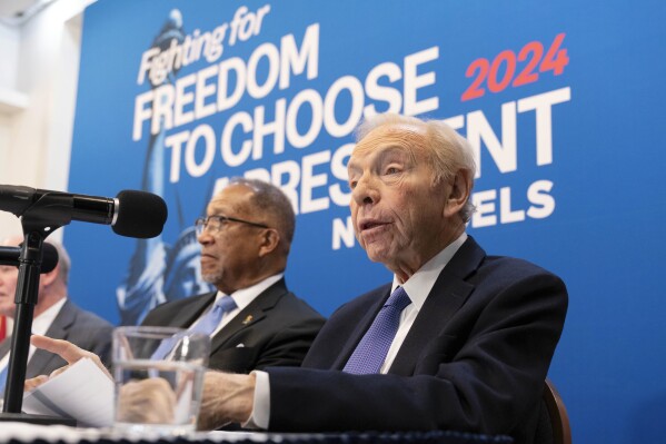 No Labels Founding Chairman and former Senator Joe Lieberman, speaks about the 2024 election at National Press Club, in Washington, Thursday, Jan. 18, 2024. (AP Photo/Jose Luis Magana) ,