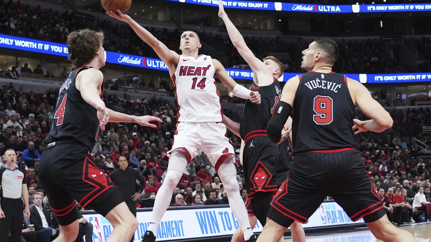 Herro scores 38 as Heat dominate Bulls 109-90 to advance in Play-In ...