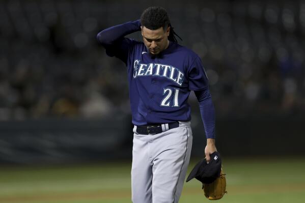 Mariners held to 1 hit, Castillo tagged in 4-1 loss to A's