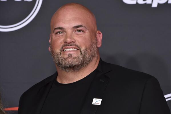 Andrew Whitworth on Finally Winning First Super Bowl After 16 Seasons