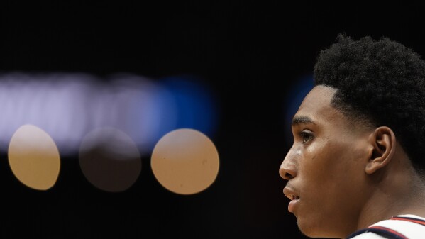 Auburn guard Tahaad Pettiford (0) moves on the court against Michigan State during the second half in the Elite Eight of the NCAA college basketball tournament, Sunday, March 30, 2025, in Atlanta. (AP Photo/Brynn Anderson)