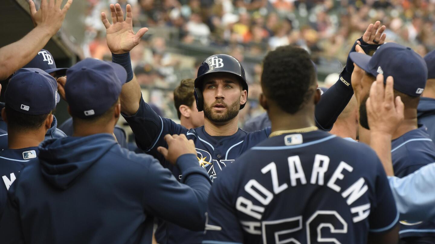 Dietrich wins it with a walk-off triple 