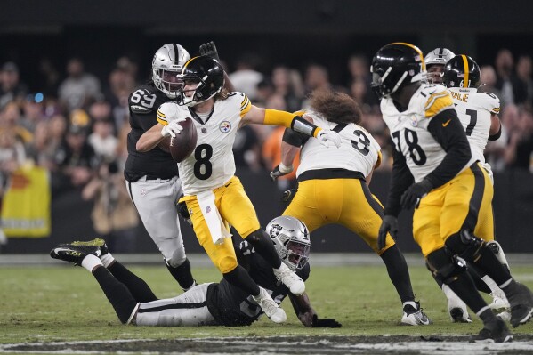 Pittsburgh Steelers 23-18 Las Vegas Raiders: Kenny Pickett passes