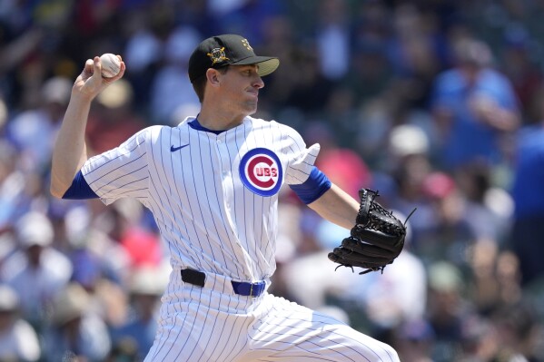 Chicago Cubs pitcher Kyle Hendricks delivers during the first inning of a baseball game against the Pittsburgh Pirates Friday, May 17, 2024, in Chicago. (AP Photo/Charles Rex Arbogast)