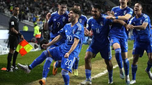 Italy's Simone Pafundi, front, celebrates with teammates after scoring his side's second goal against South Korea during a FIFA U-20 World Cup semifinal soccer match at Diego Maradona stadium in La Plata, Argentina, Thursday, June 8, 2023. (AP Photo/Natacha Pisarenko)