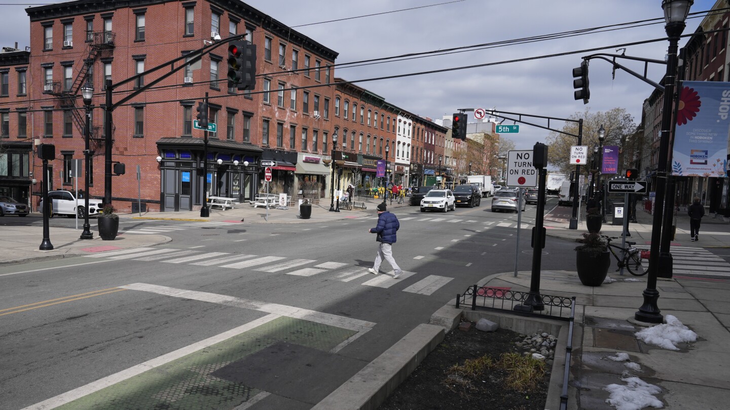 Град в Ню Джърси, в който паркирането на улицата е ограничено, не е имал смъртен случай от пътнотранспортно произшествие от 7 години