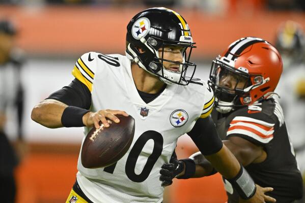 Trubisky, Steelers' offense bog down in loss to Browns