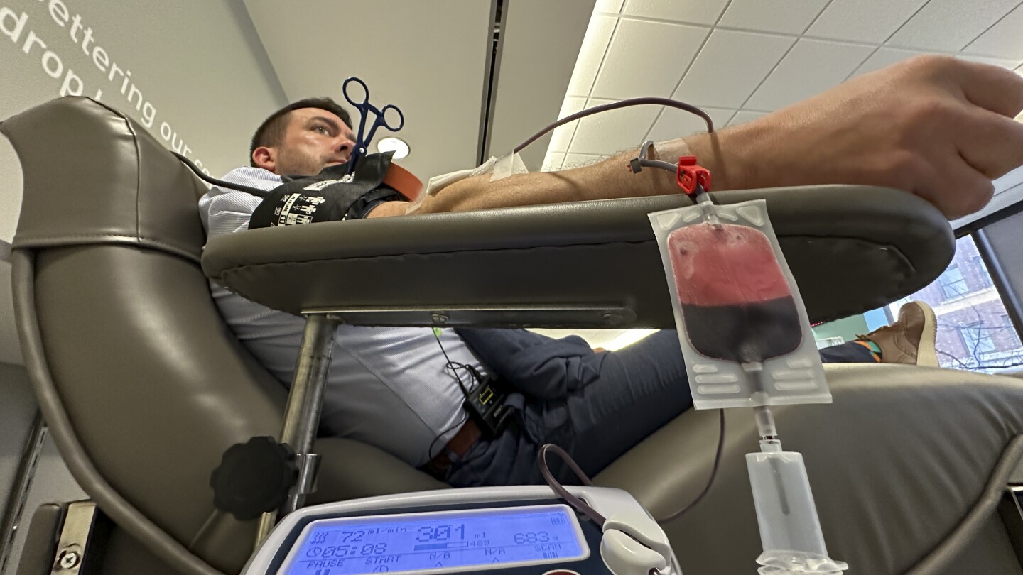 For years, he couldn’t donate at the blood center where he worked. Under new FDA rules, now he can