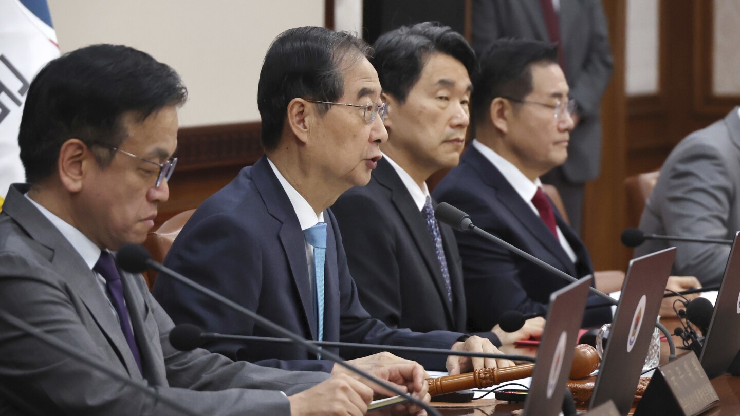 South Korea approves suspension of military deal over North Korea’s trash-carrying balloons