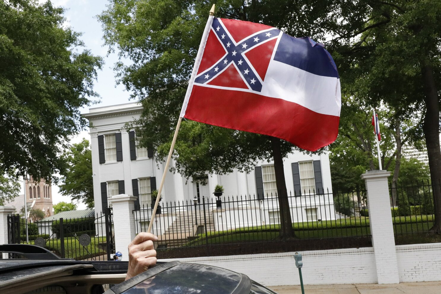 Why is the Confederate flag so offensive?