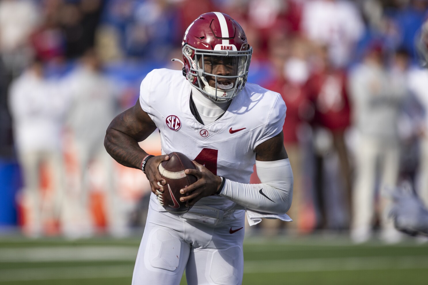 Alabama QB Jalen Milroe shakes off benching, growing pains to account for 10 TDs the past 2 games | AP News