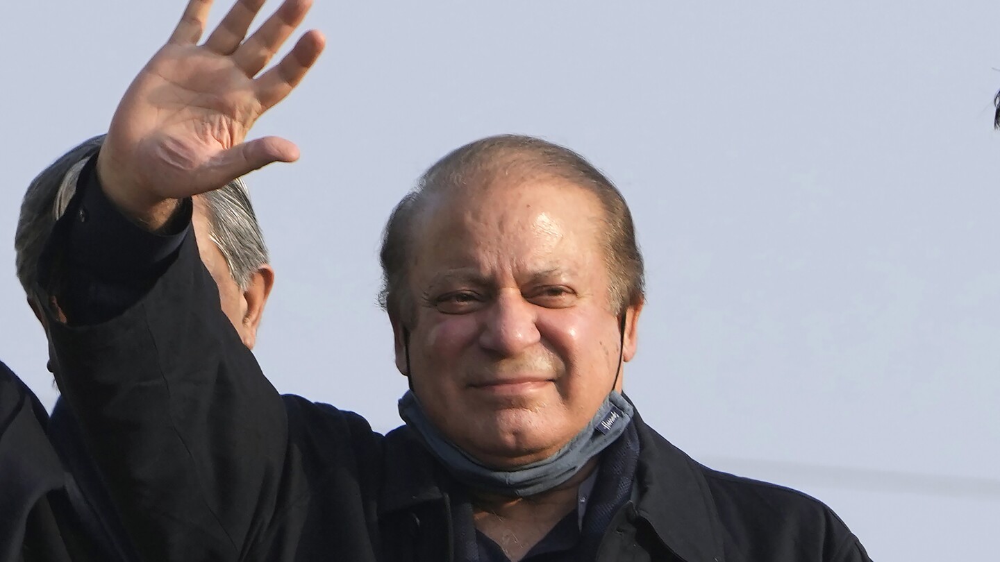 Пакистан избира нов парламент. Ето ключовите играчи преди вота