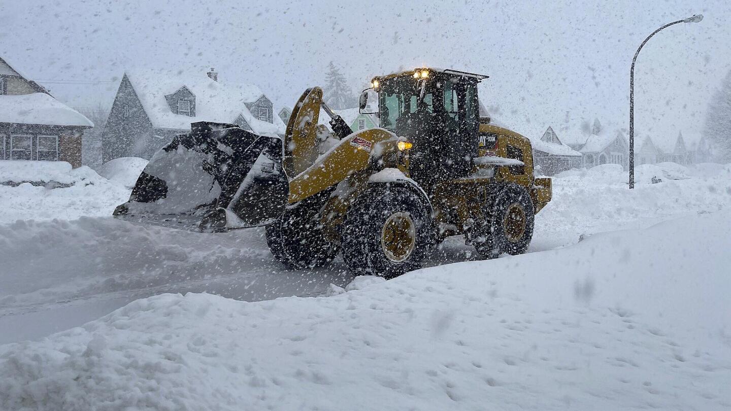 Snow shovelers needed at Highmark Stadium