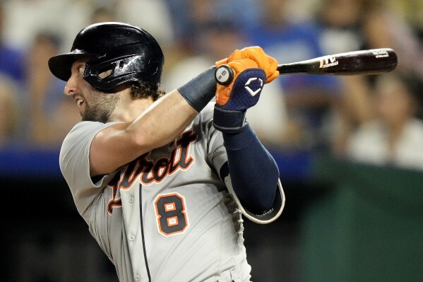 Báez hits 3-run double in 10th to lift Tigers past Royals 8-5 in 10 innings  - Newsday