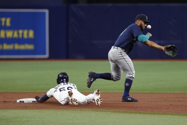 Reliever Sergio Romo joins Mariners ready to win late in his