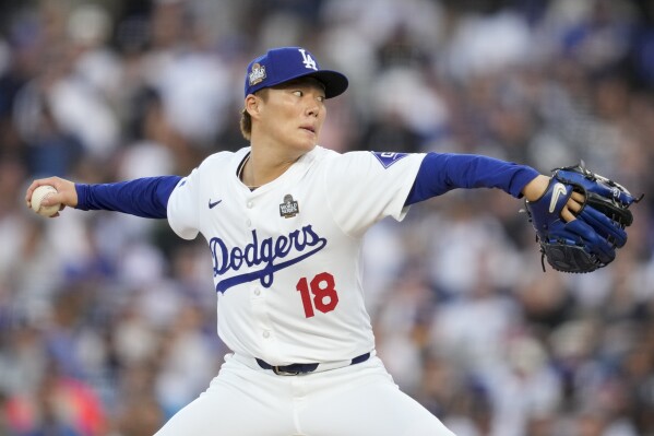 Yamamoto shuts down Yankees, Freeman homers again as Dodgers win 4-2 for  2-0 World Series lead | AP News