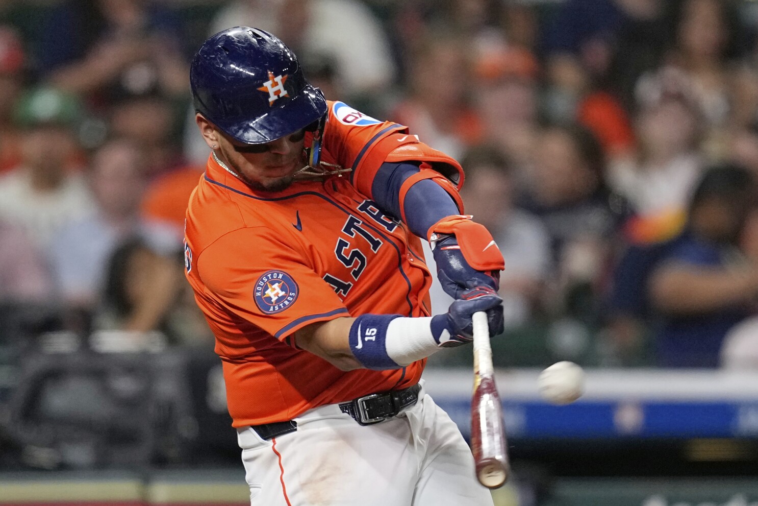 Astros triumph 4-3 over White Sox as Paredes homers, Altuve shines with 2 doubles