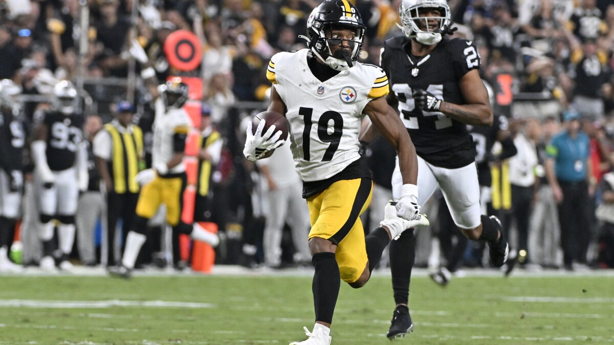 Pittsburgh Steelers 23-18 Las Vegas Raiders: Kenny Pickett passes