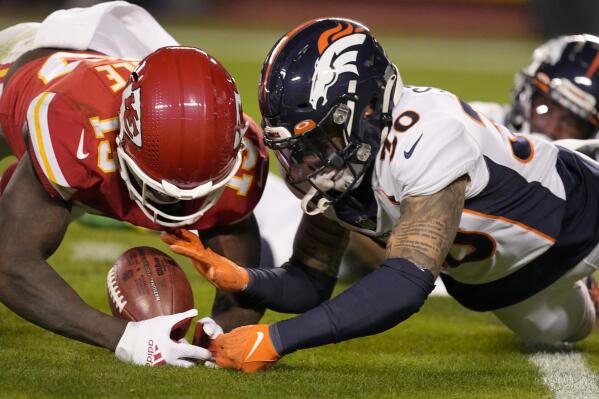 Denver Broncos not looking good in 16-3 Halftime Deficit