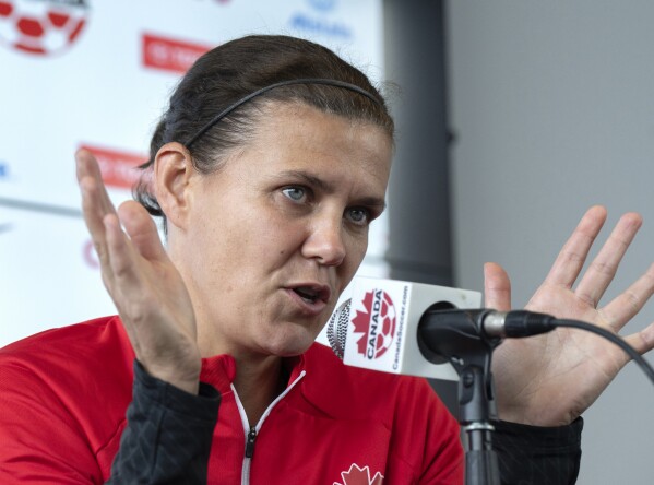 Christine Sinclair says friends and family convinced her to play out the  year with Canada | AP News