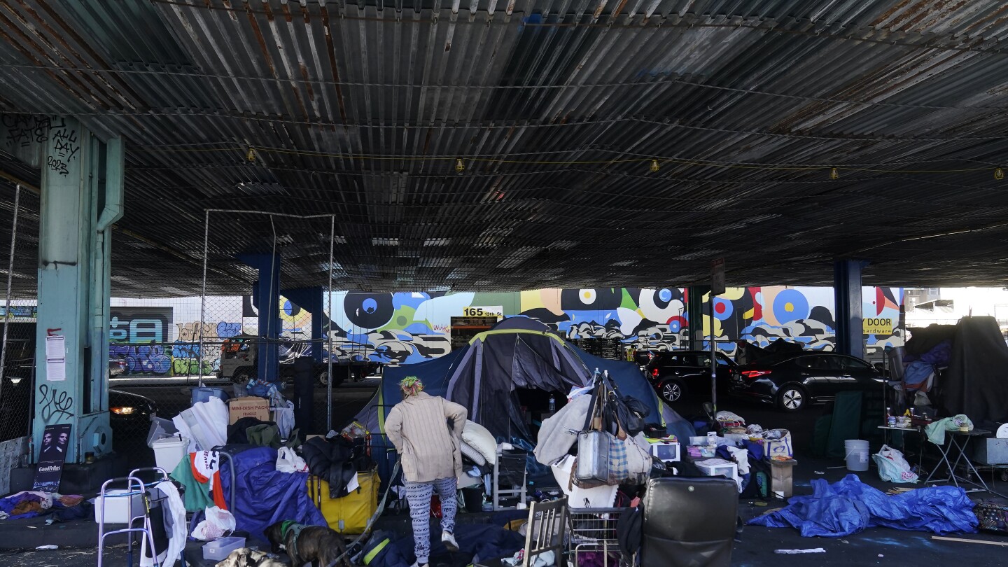 Cities crack down on homeless encampments. Advocates say that’s … – The Associated Press