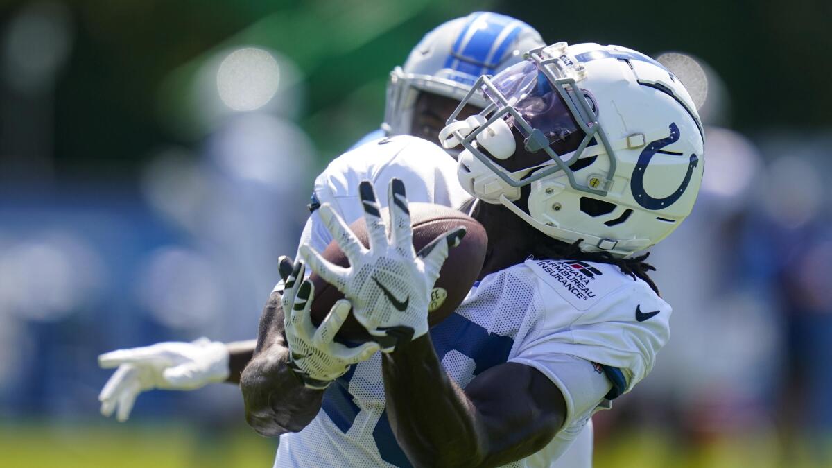 Colts, Lions get physical on 1st day of joint practices