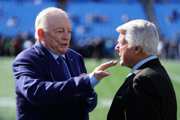 Cowboys' world has been turned upside down. When will Jerry Jones