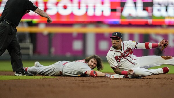 Cardinals hit 4 HRs for 2nd straight game, beat MLB-leading Braves