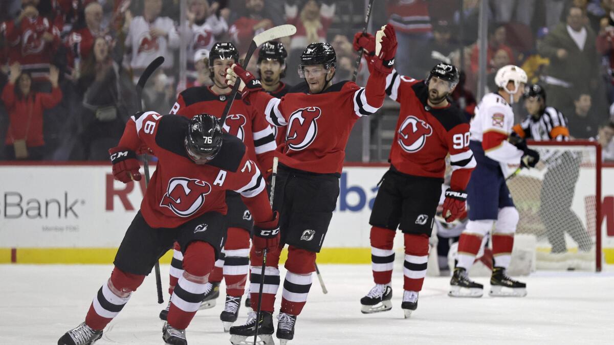 New Jersey Devils Held in Check by Florida Panthers in 2-3 Loss