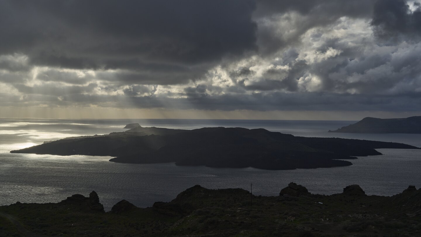 Scientists say a number of thousand earthquakes detected close to Greece’s island of Santorini