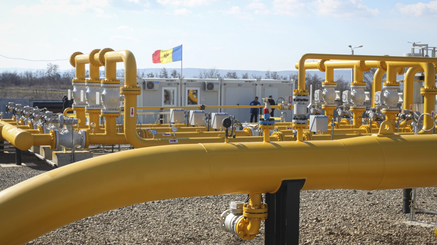 ‘No heating, no light': Moldovans fear looming energy shortage as Russia halts gas supplies