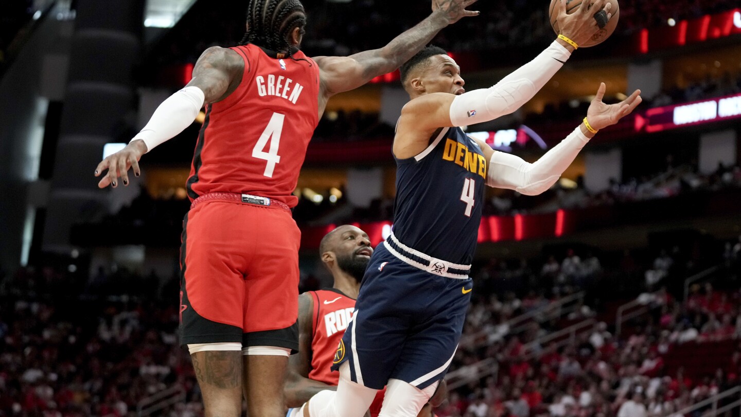 Nuggets secure No. 4 seed in Western Conference with 126-111 rout of Rockets