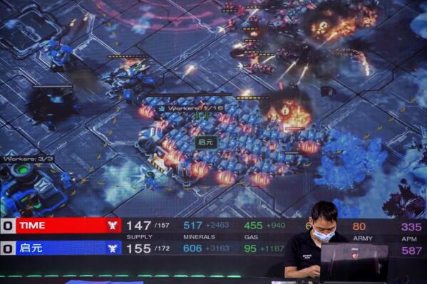 China Slashes Online Gaming to Three Hours a Week for Young People